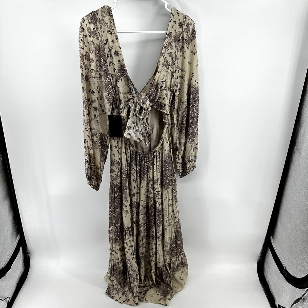 Dress Forum Long Sleeve Midi Tiered Dress Deep V-Neck Floral Beige Purple M NWT - Picture 7 of 7